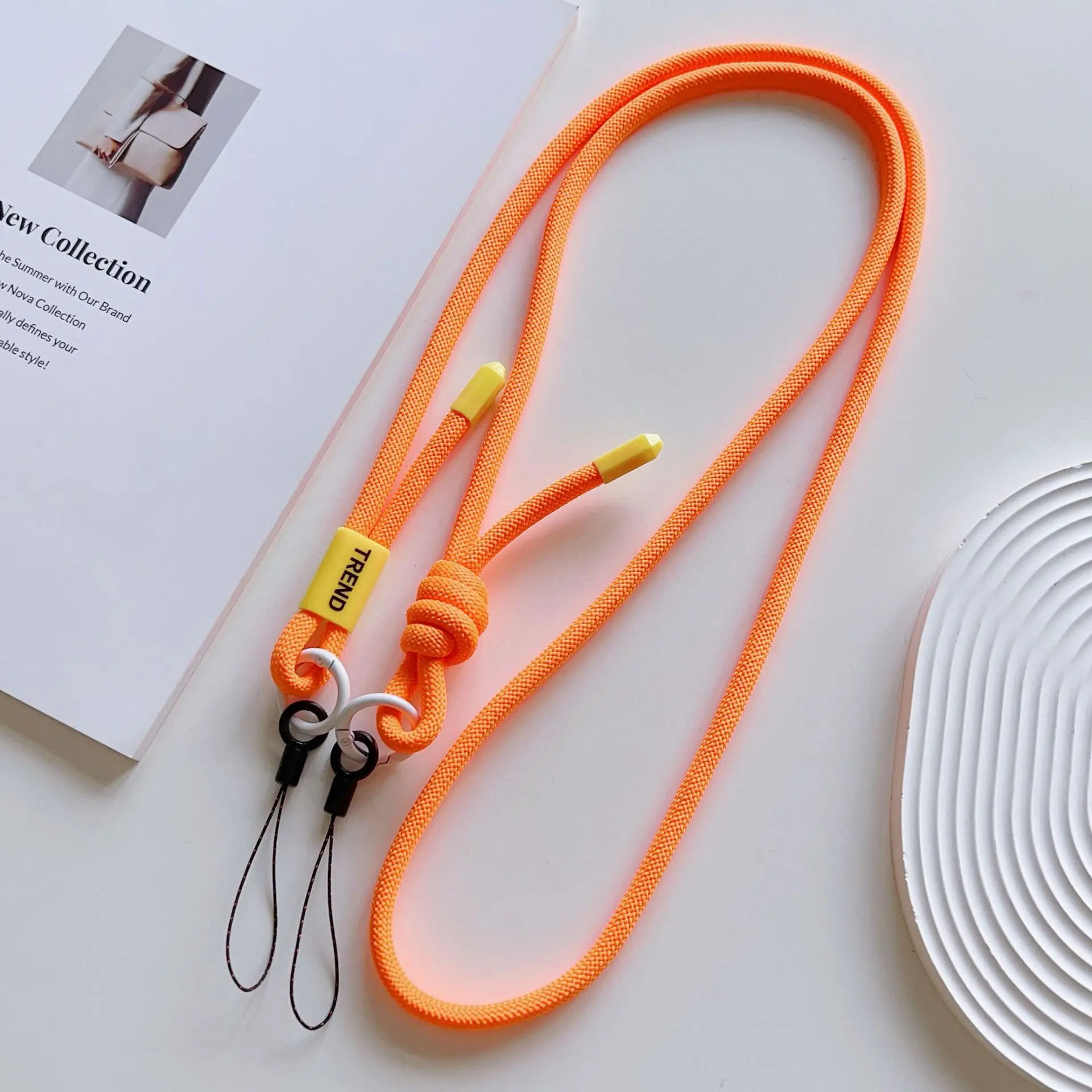 Verstelbare Universele Telefoo - Crossbody Lanyard Neck Strap Case recensie en prijs
